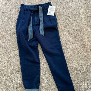 Paper bag waist knit denim pants